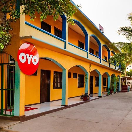 Oyo Hotel Miramar, Loreto Loreto  Kültér fotó